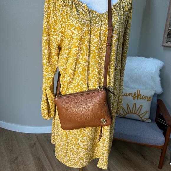 Vince Camuto Handbags - Vince Camuto Brown Pebble Leather Small Crossbody Bag